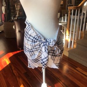 Burberry blue nova check sarong size M